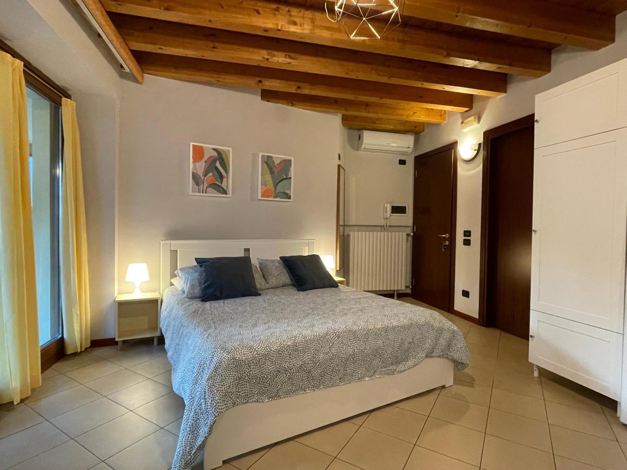 Villa Maria Apartments Moniga del Garda Exteriör bild