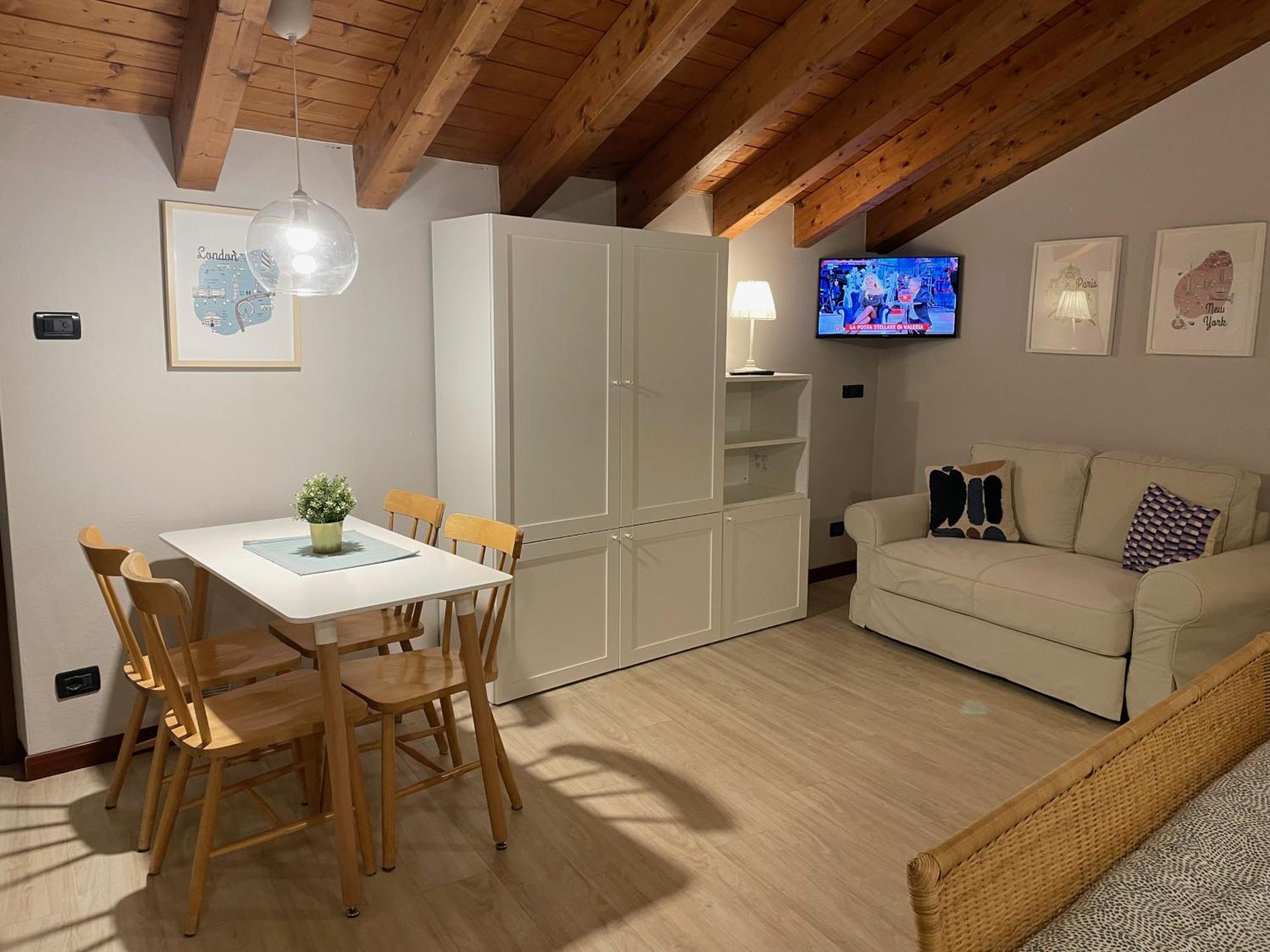 Villa Maria Apartments Moniga del Garda Exteriör bild